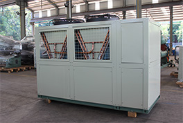 夏季到了，“宏星”牌風冷螺桿冷水機組投入量產