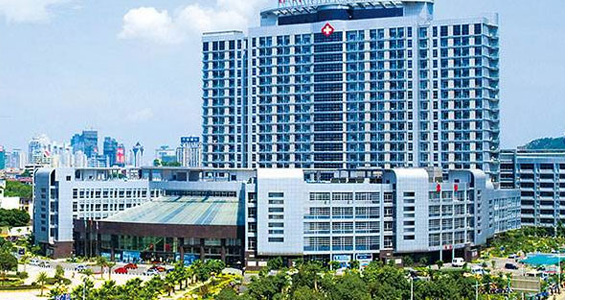 空調(diào)供暖熱水機(jī)組適用于學(xué)校、醫(yī)院，可降低全年綜合成本