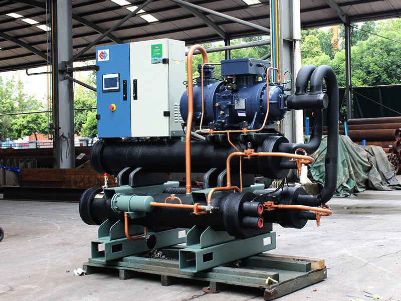 冷水機在工業(yè)生產(chǎn)中有哪些影響，在工業(yè)生廠中起到了哪些作用？